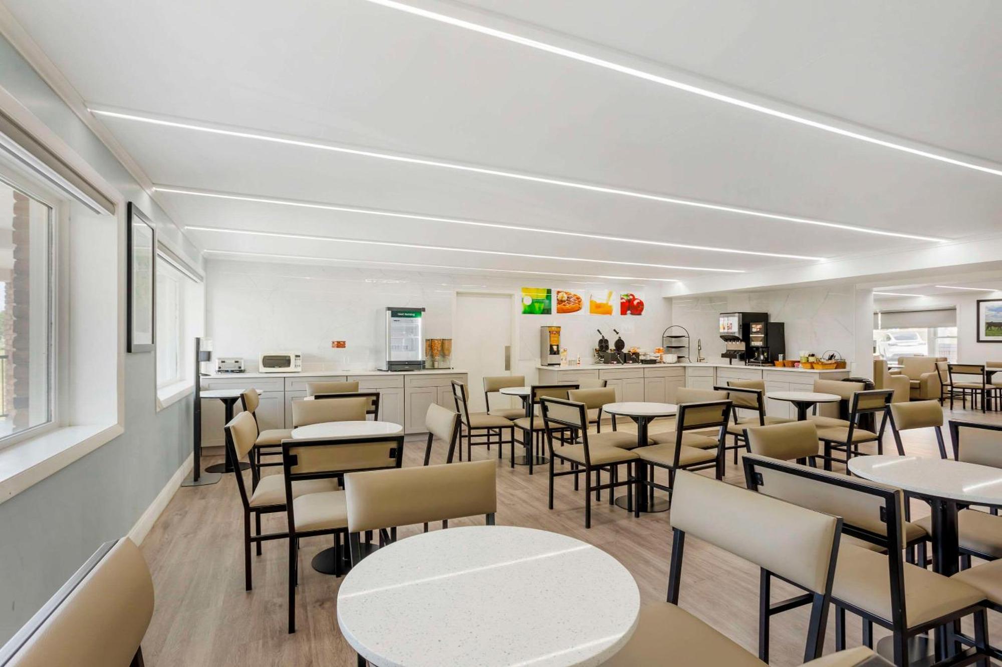 Quality Inn Smoketown  Dış mekan fotoğraf